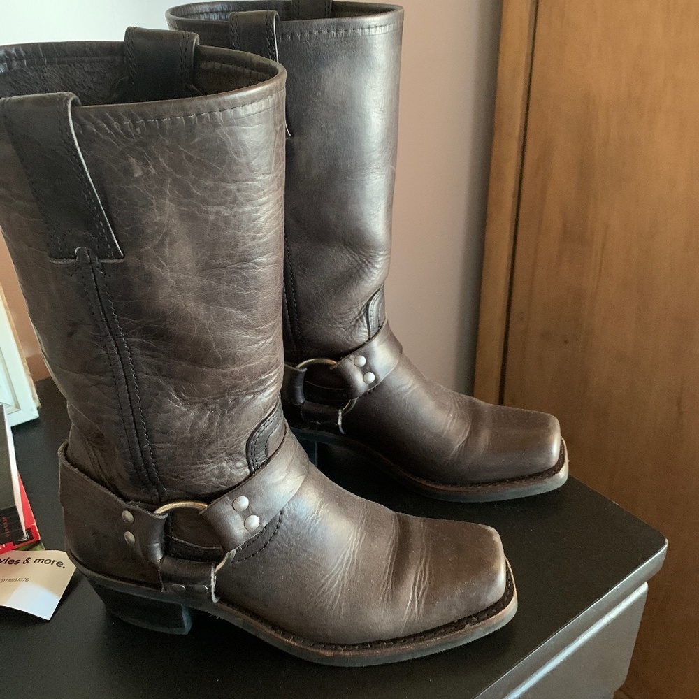 Frye Harness